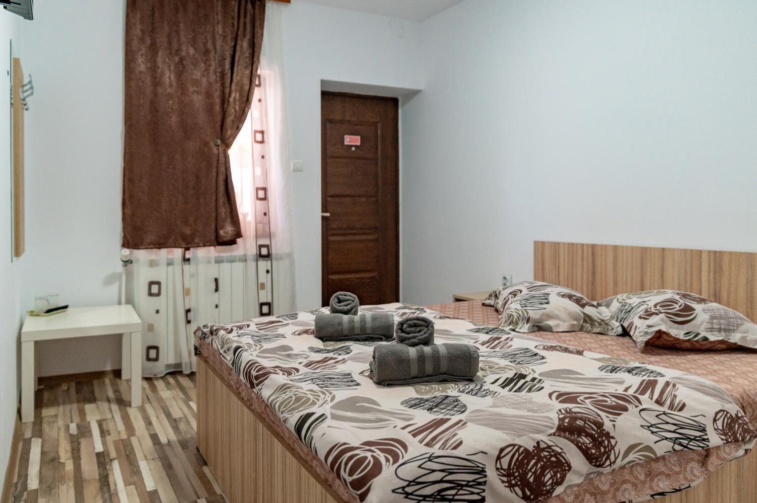 Отель Casa Sol Турда Экстерьер фото